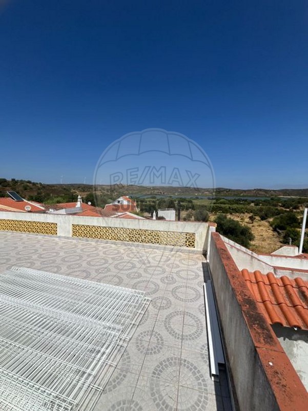 2 غرف نوم منزل في Azinhal, Portugal رقم 241787