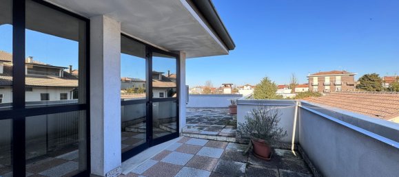 5 rooms Villa in Castagnaro, Italy No. 276455 13