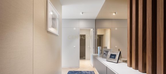 2 bedrooms Building in Lisbon, Portugal No. 118430 4