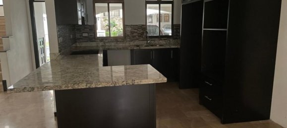 Apartamento com 3 quartos em condomínio em Santa Ana, Costa Rica N.º 755 4