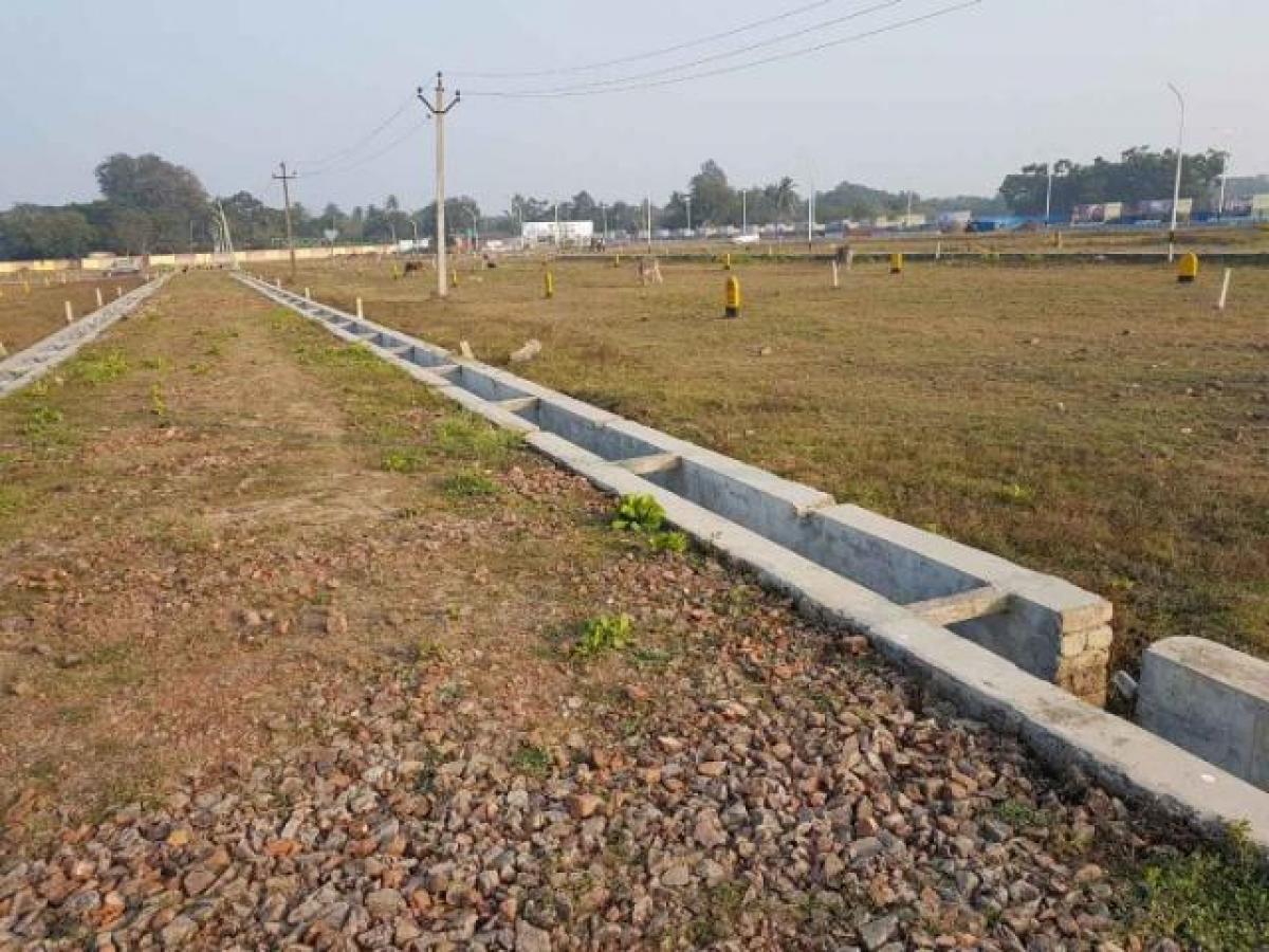 Земельный участок в Колката, Индия № 33041