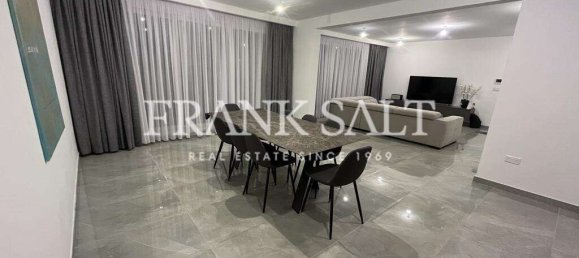 3 bedrooms Penthouse in Saint Julian's, Malta No. 10384 3