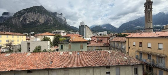 2-salle Appartement à Lecco, Italy No. 305322 17