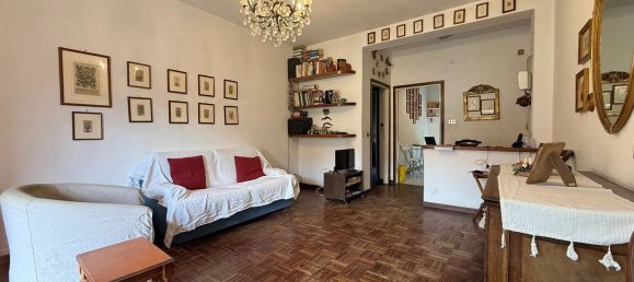 2-salle Appartement à Lecco, Italy No. 305322 5