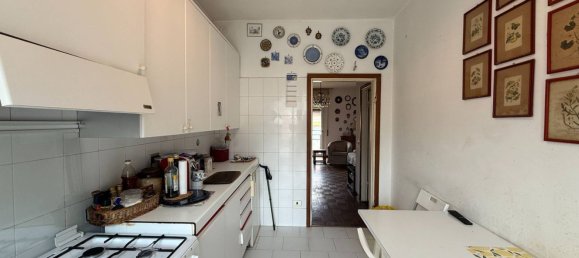 2-salle Appartement à Lecco, Italy No. 305322 8