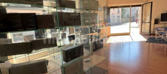 2غرفة عقار تجاري في Lissone, Italy رقم 348592 4