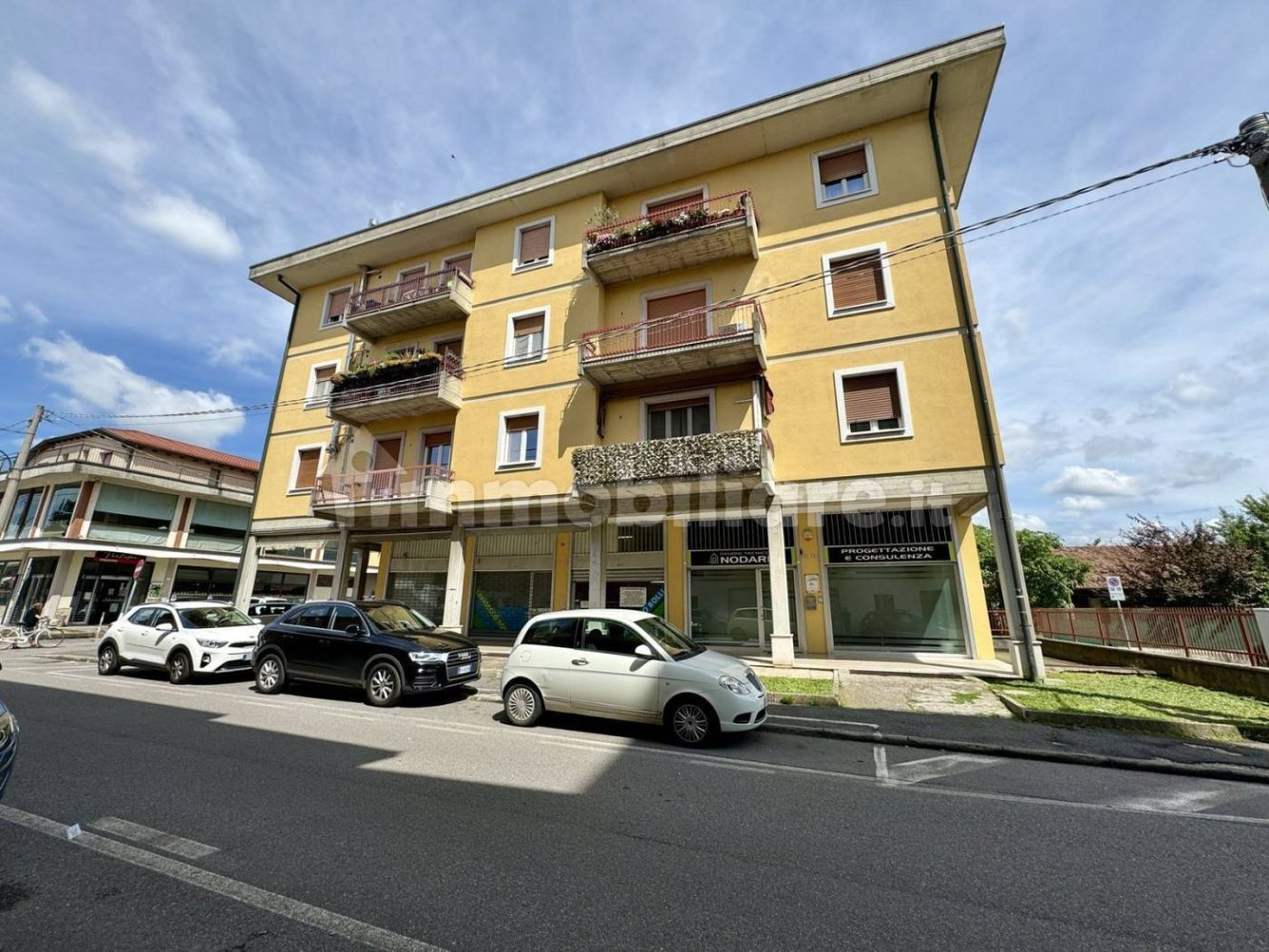 1غرفة عقار تجاري في Castelcovati, Italy رقم 264157