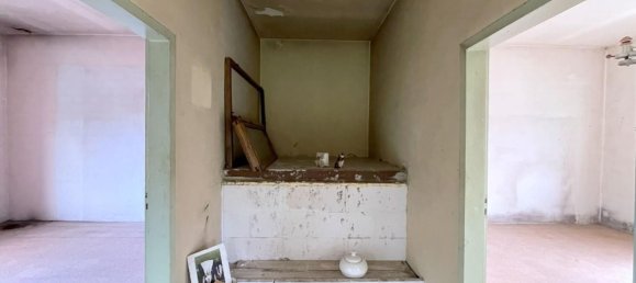 4 bedrooms Apartment in Camaiore, Italy No. 345378 7