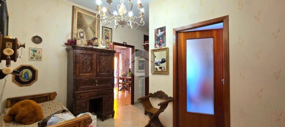 Apartamento T2 em Chieri, Italy N.º 329631 2