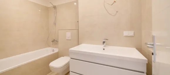 1 chambre Appartement à Hakenfelde, Germany No. 93670 6