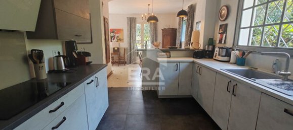 5 bedrooms House in Jurancon, France No. 299494 4