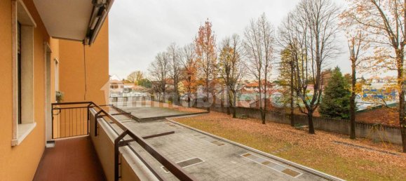 Apartamento de 2 dormitorios en Olgiate Olona, Italy No. 182653 12