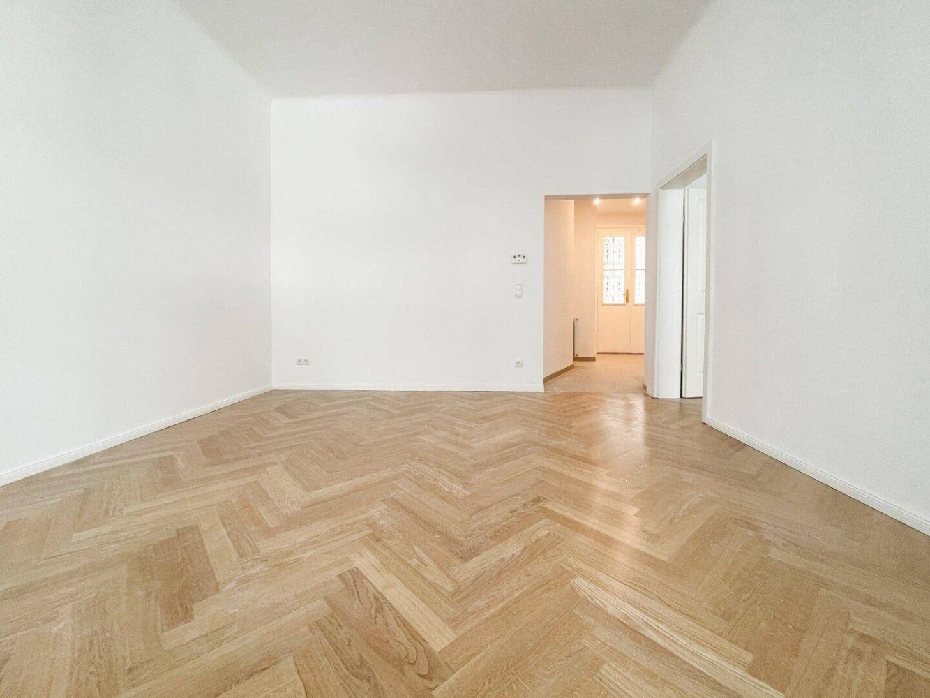 Квартира с 2 комнатами в Рудольфсхайм-Фунфхаус, Австрия № 236016