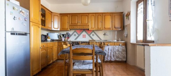 4-Zimmer Haus in Pomarance, Italy, Nr. 107572 6