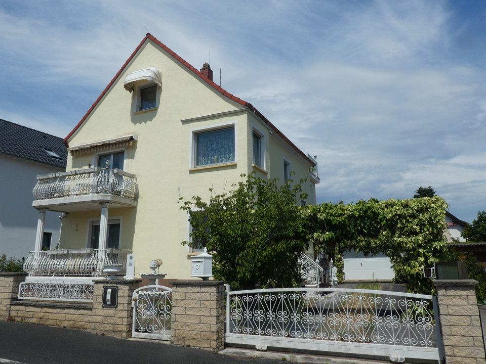 3 bedrooms Townhouse in Mainz, Germany No. 106294