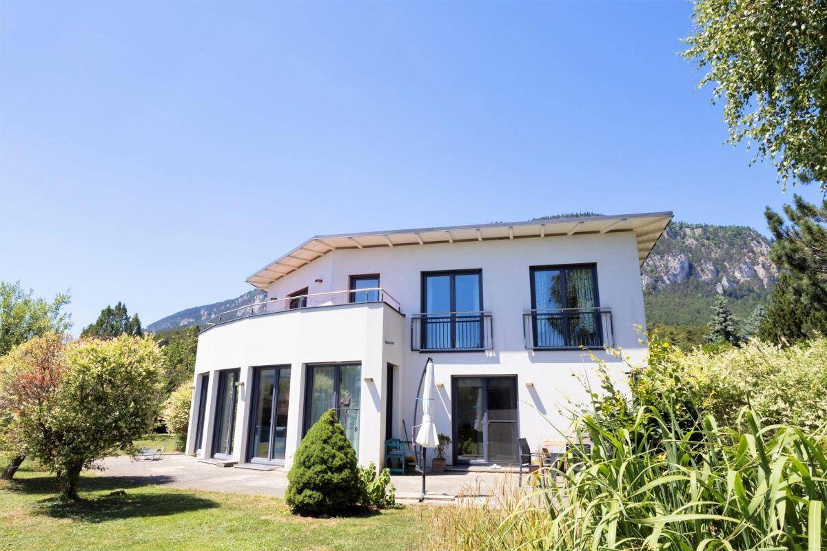 11 rooms House in Neunkirchen, Austria No. 152559