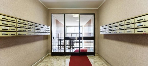 3 rooms Apartment in Bollate, Italy No. 305213 3