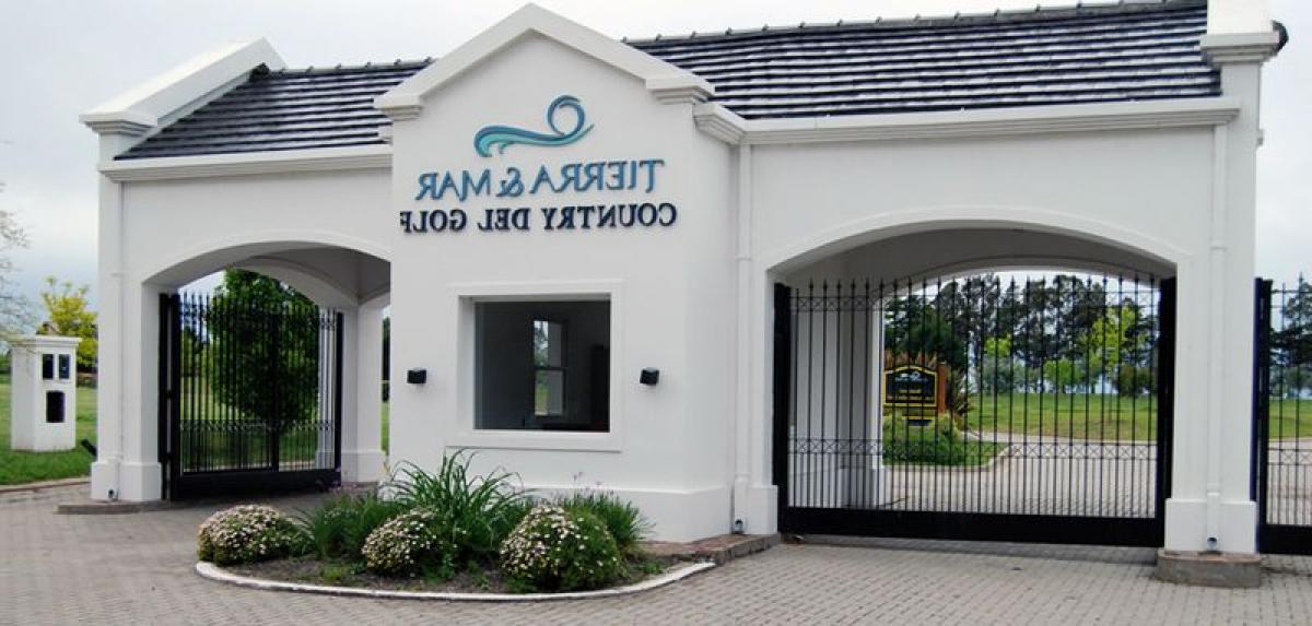  Land in Mar del Plata, Argentina No. 121040