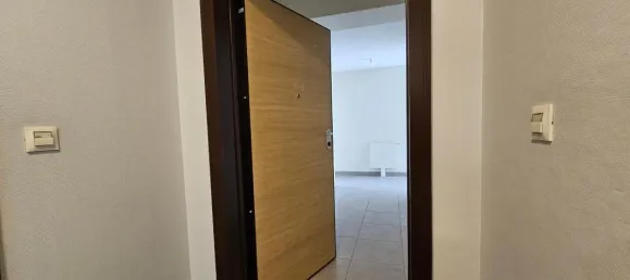 Apartamento de 2 dormitorios en Saint-Etienne, France No. 348244 5