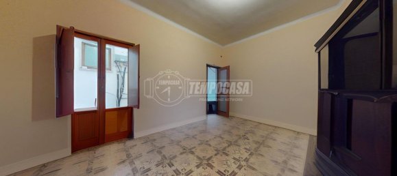 2 bedrooms House in Acquaviva delle Fonti, Italy No. 124379 6