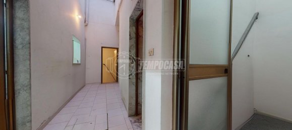 2 bedrooms House in Acquaviva delle Fonti, Italy No. 124379 17