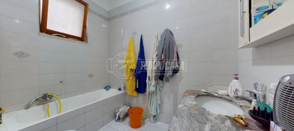 2 bedrooms House in Acquaviva delle Fonti, Italy No. 124379 7