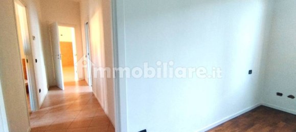 2 Schlafzimmer Wohnung in Rho, Italy, Nr. 22922 31
