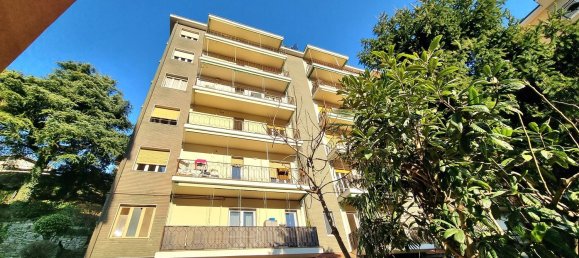 Apartamento de 3 dormitorios en Como, Italy No. 361937 27