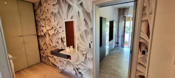 Apartamento de 3 dormitorios en Como, Italy No. 361937 3