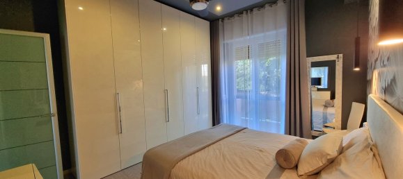 Apartamento de 3 dormitorios en Como, Italy No. 361937 12