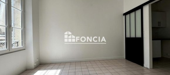 3 Schlafzimmer Haus in Nanterre, France, Nr. 277884 3