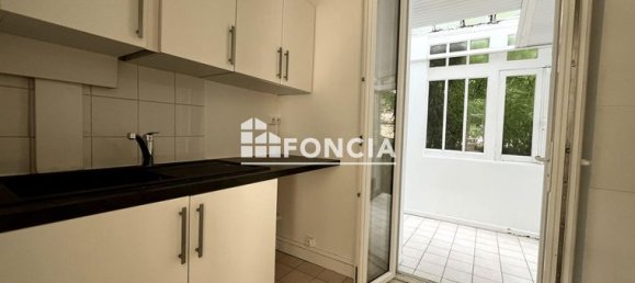 3 Schlafzimmer Haus in Nanterre, France, Nr. 277884 5