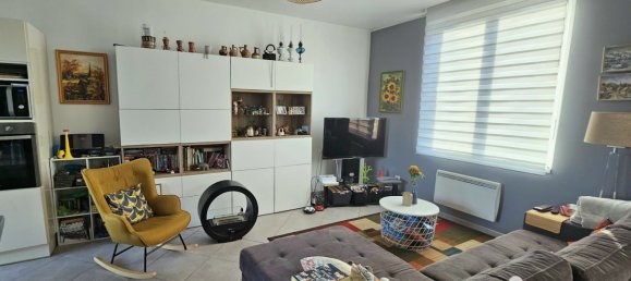 Дом с 4 комнатами в Сен-Сольв, Франция № 158826 17