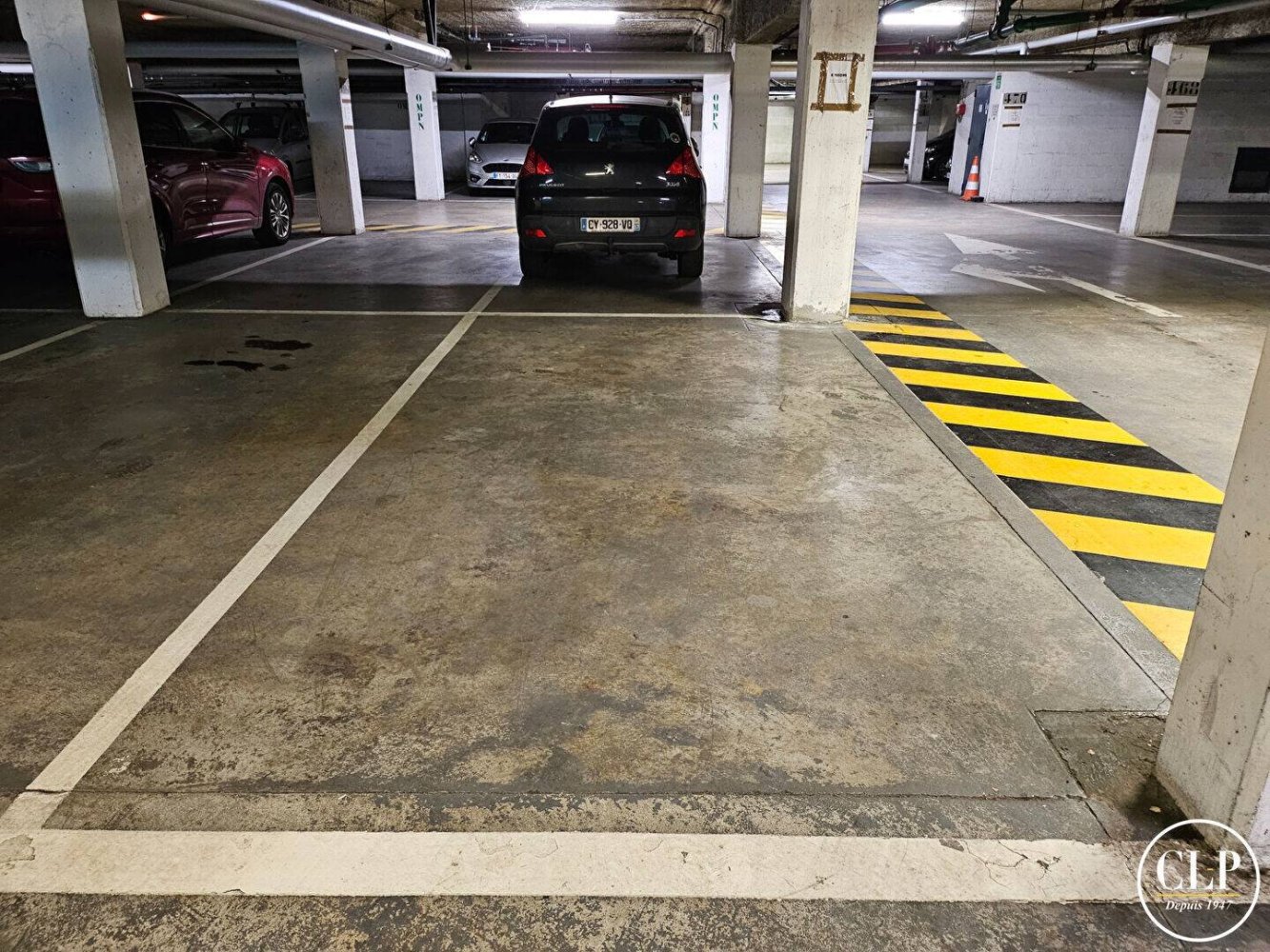  Parking in Fontenay-sous-Bois, France No. 137004