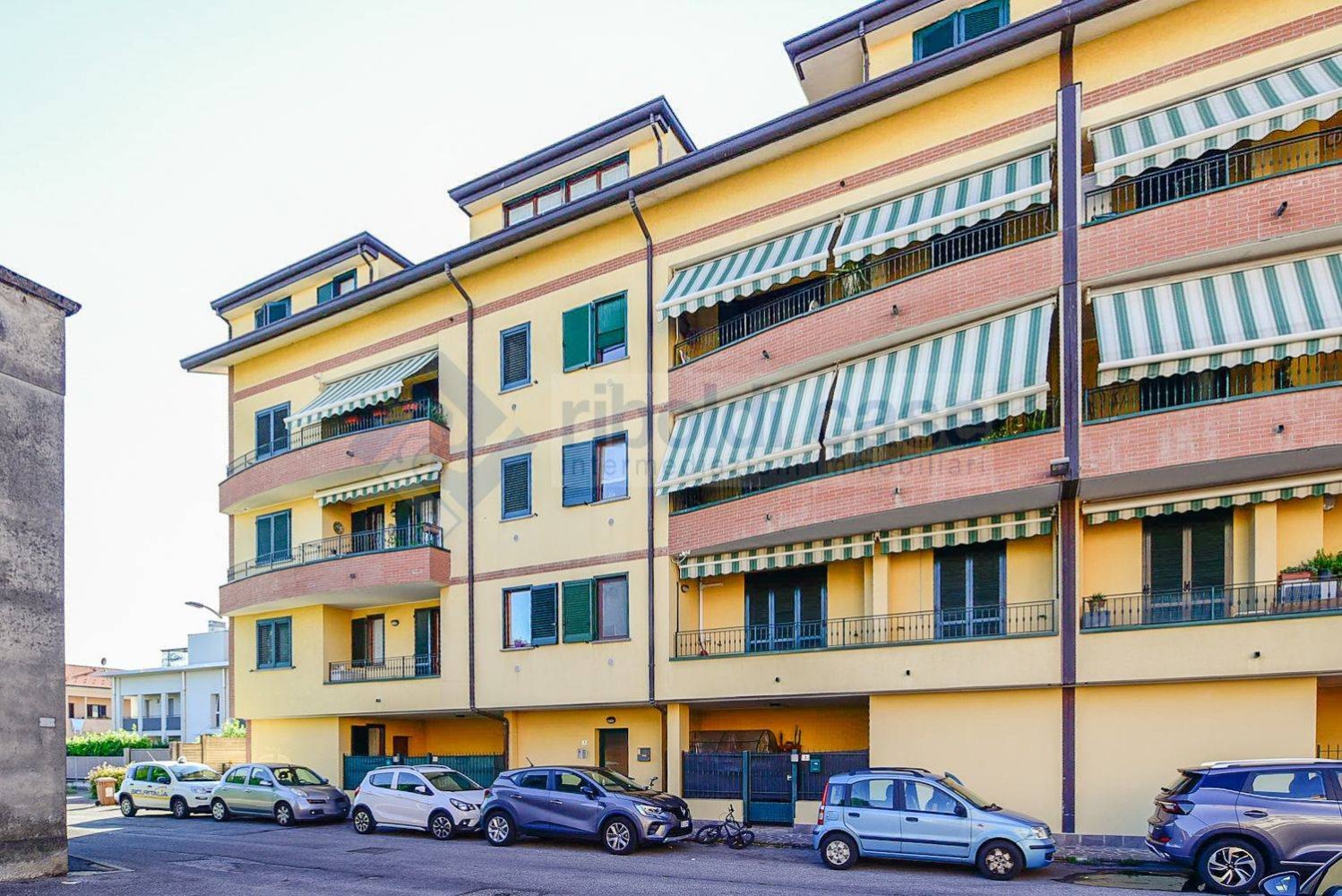 2 Schlafzimmer Wohnung in Giussano, Italy, Nr. 311084