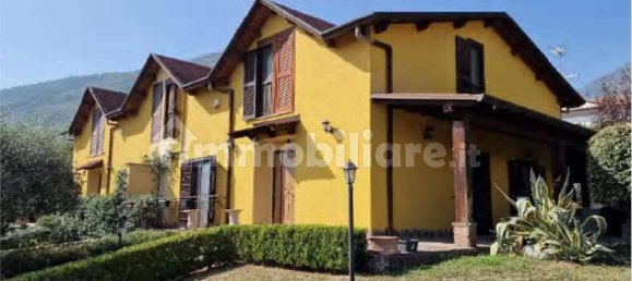 4 bedrooms Villa in Cassino, Italy No. 282023 6