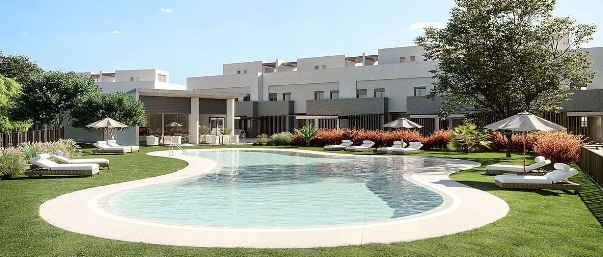 3 bedrooms Townhouse in San Roque, Spain No. 2883