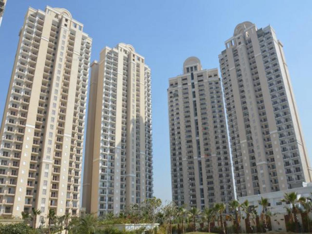 2 bedrooms House in Noida, India No. 65336