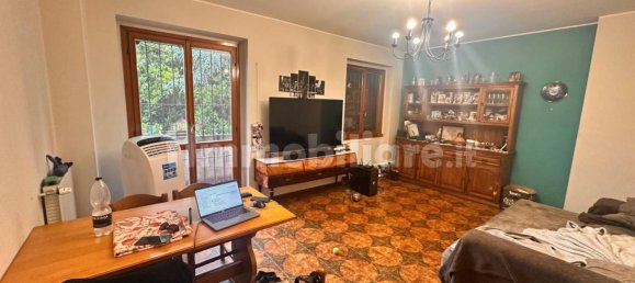 Квартира с 2 спальнями в Карвико, Италия № 310223 10