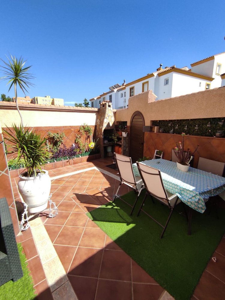 Таунхаус с 4 спальнями в Кадис, Испания № 276574