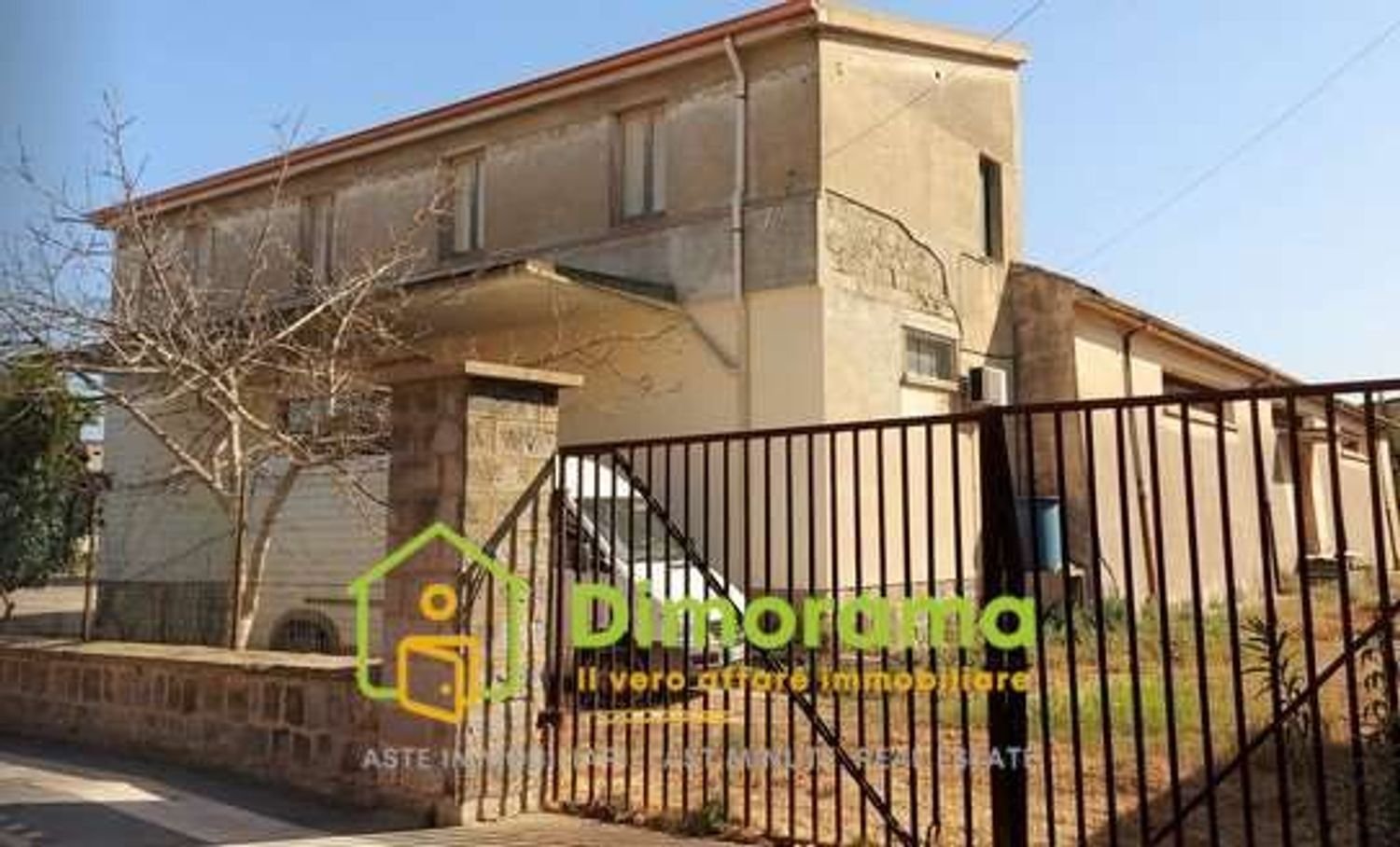 1129m² Warehouse in Sardinia, Italy No. 241941