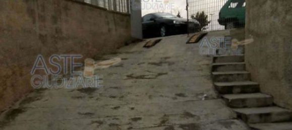 Propriété commerciale à Bari, Italy 600m² No. 269748 4