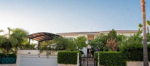 8 bedrooms House in Agios Tychonas, Cyprus No. 10649 8