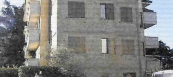 3 chambres Appartement à Limbiate, Italy No. 373799 5