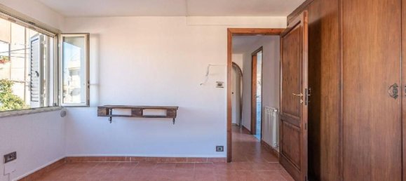 Дом с 4 комнатами в Палермо, Италия № 123600 8