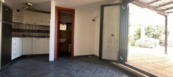 5 rooms Apartment in Anzio, Italy No. 33068 12