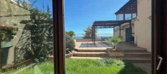 5 rooms Apartment in Anzio, Italy No. 33068 6