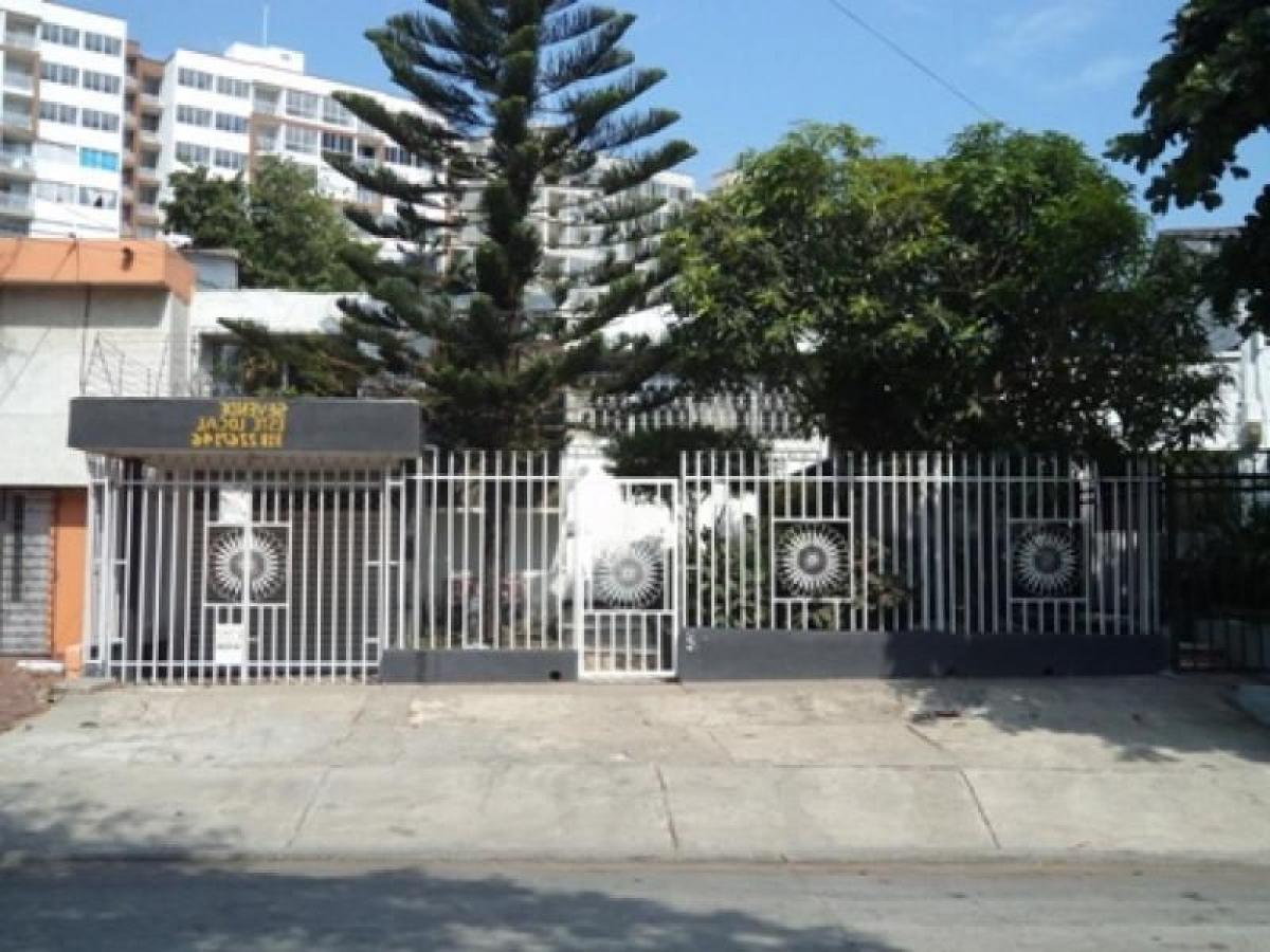 8 bedrooms House in Atlantico, Colombia No. 1011