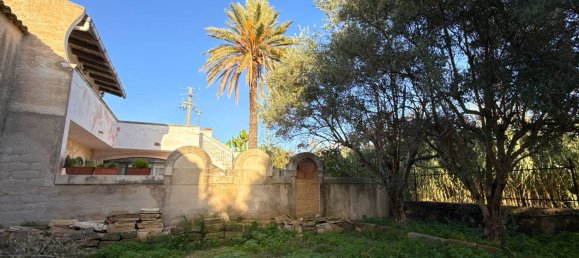 Дом с 3 комнатами в Сиракузы, Италия № 245518 10