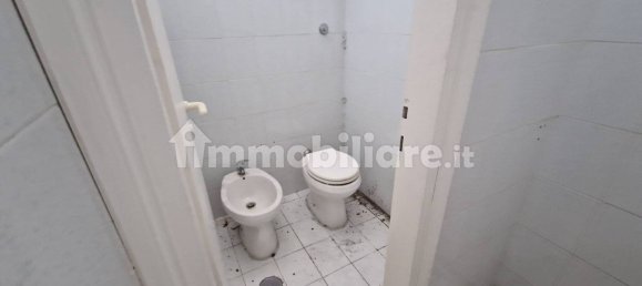 5 rooms Commercial property in Rome, Italy No. 158069 22